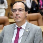 Filhos de vítimas de feminicídio deverão receber auxílio financeiro