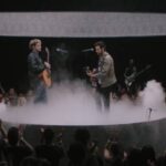 Confira o novo single inédito, “Mal”, fruto da colaboração entre Jão e Gustavo Mioto!