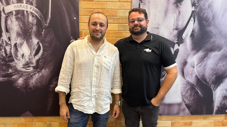 Flavio Holanda, diretor da Start Soluções do Agronegócio, e Thiago Lima, administrador do Complexo Fábio José