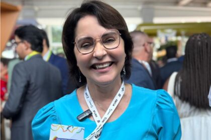 Prefeita Emília Corrêa participa de Encontro Nacional de Prefeitos