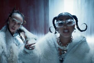 FKA twigs lança videoclipe de “Childlike Things” com participação de North West