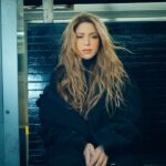 Shakira estreia clipe de “Última”, gravado em Nova Iorque, e emociona fãs