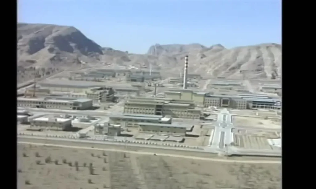 Programa nuclear do Irã teve início com líder apoiado por EUA