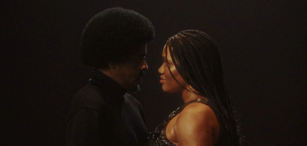 Para “Apocalipse”, Luedji Luna reúne Conceição Evaristo, Arthur Verocai e Seu Jorge.