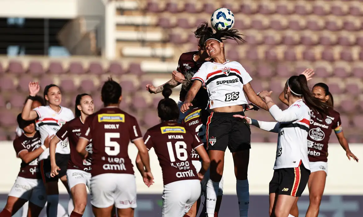 Ferroviária e São Paulo ficam no 0 a 0 na ida das quartas do Brasileirão Feminino - Imagem do artigo original