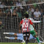 Rafael defende pênalti e São Paulo arranca empate com Atlético Nacional na Libertadores