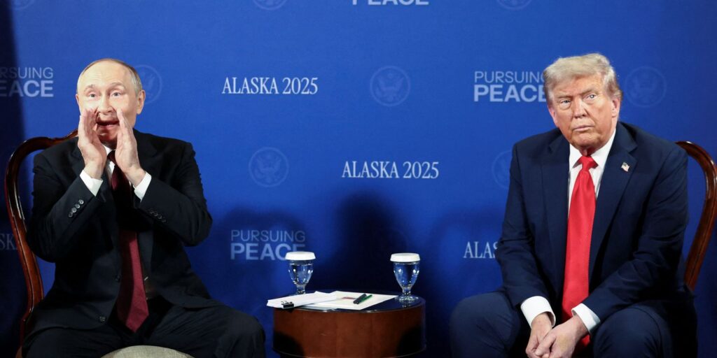 Trump e Putin encerram reunião sem consenso sobre a Guerra da Ucrânia
