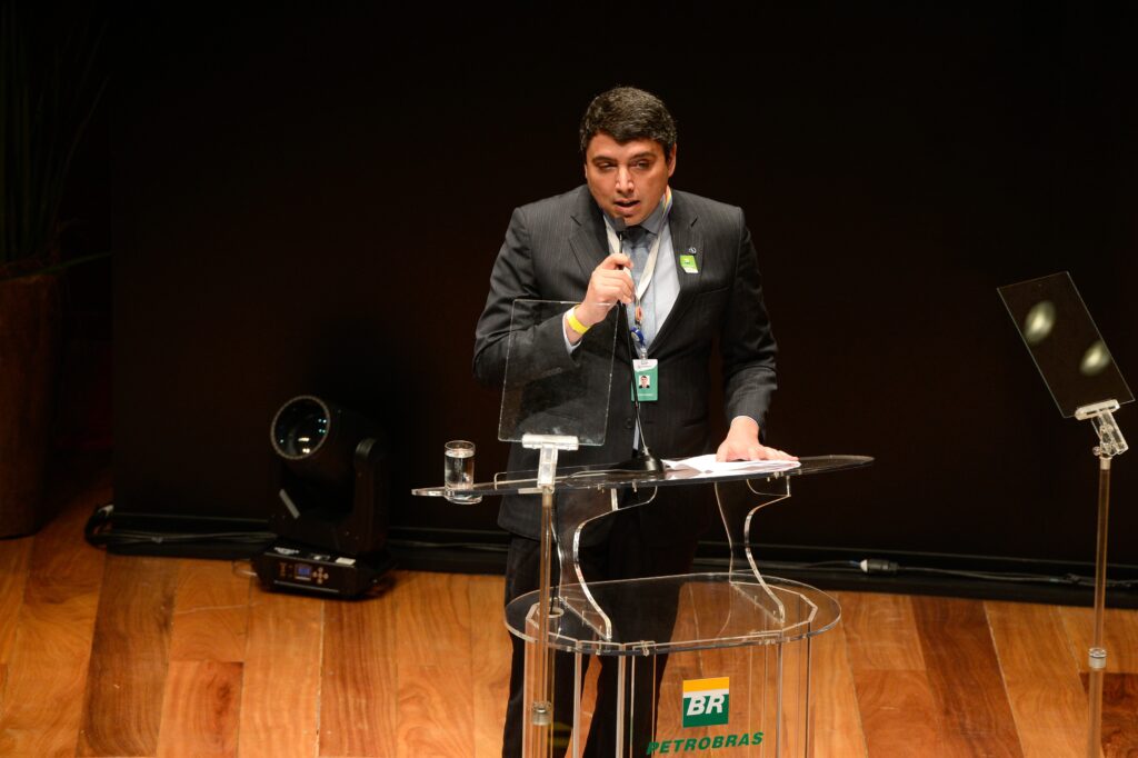 Presidente do conselho de administração da Petrobras deixa o cargo após aprovação para diretoria da ANP