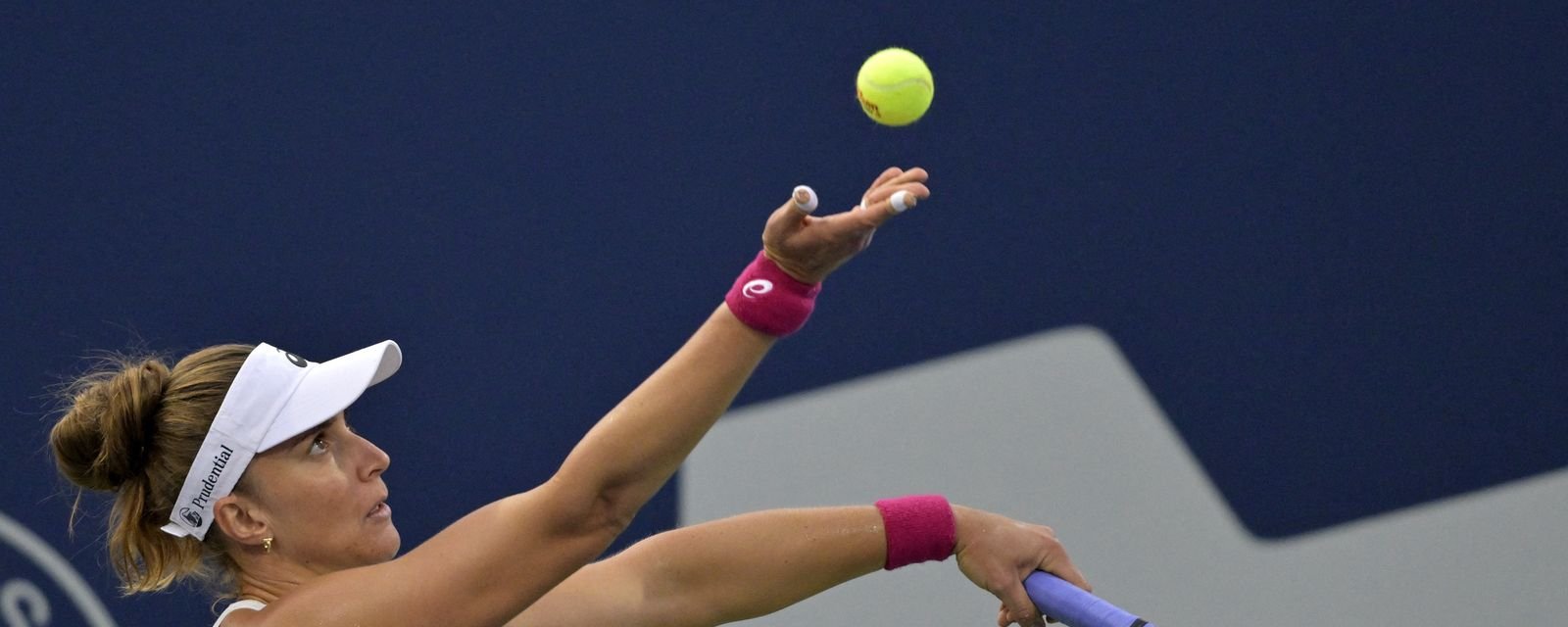 Bia Haddad supera dores e avança à segunda rodada do US Open - Imagem do artigo