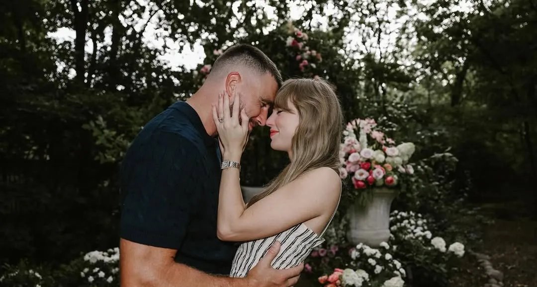 Taylor Swift e Travis Kelce formam casal bilionário após anúncio de noivado - Imagem do artigo