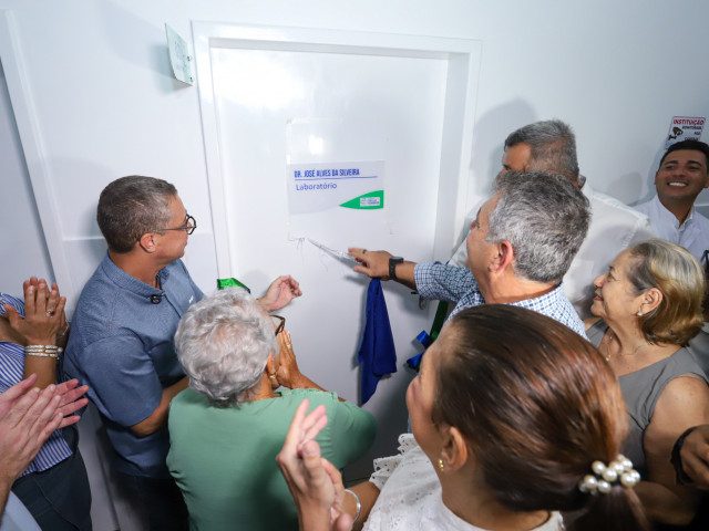 Governo do Estado inaugura laboratório em Itabaianinha e anuncia R$ 340 milhões em obras