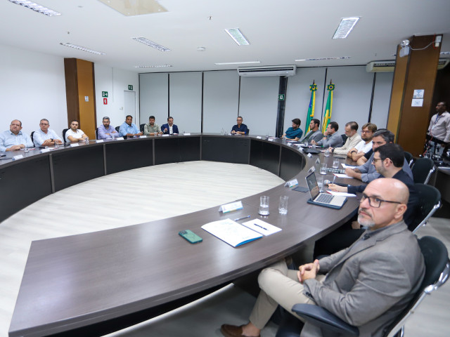 Governo de Sergipe firma protocolo de R$ 200 milhões para erguer complexo hoteleiro em Canindé de São Francisco