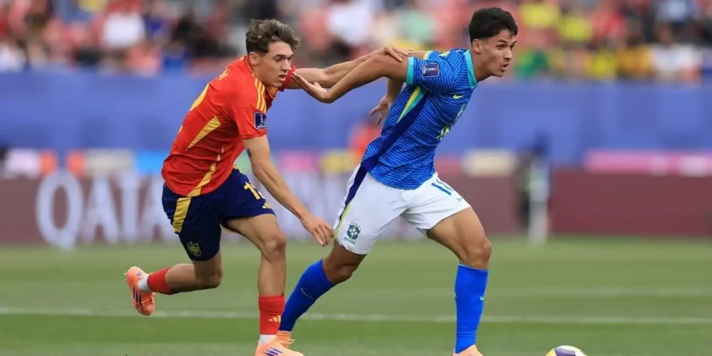 Seleção sub-20 é eliminada na fase de grupos do Mundial após derrota para a Espanha