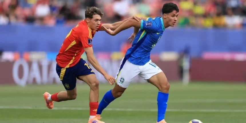 Seleção sub-20 é eliminada na fase de grupos do Mundial após derrota para a Espanha