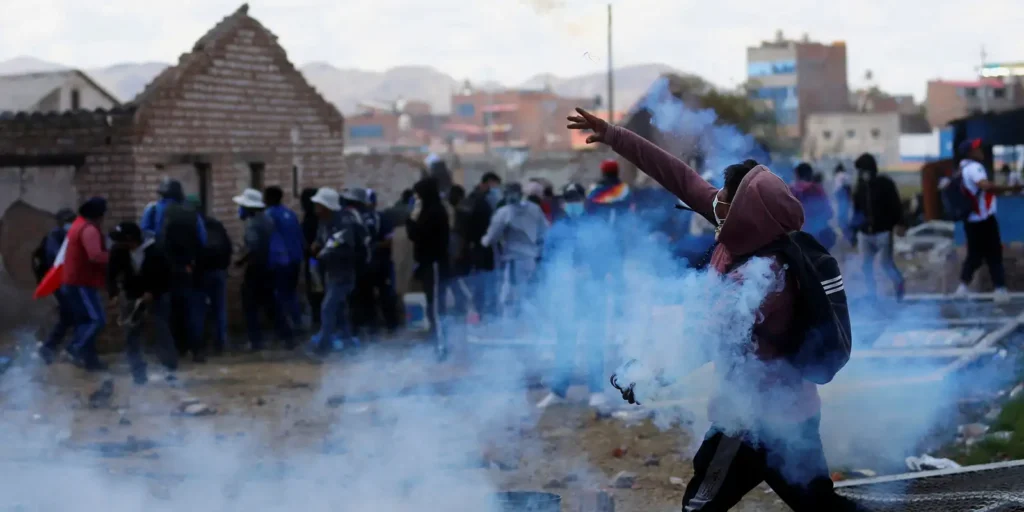 Protestos seguem no Peru nesta quinta-feira
