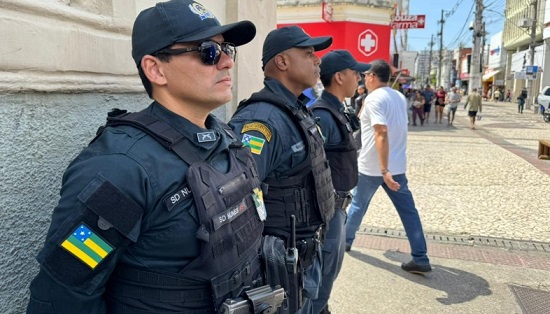 PM reforça policiamento no Centro de Aracaju nesta sexta e sábado