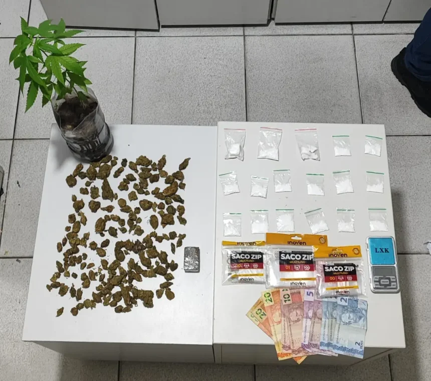 Denarc de Lagarto detém suspeito com drogas, balança de precisão e motocicleta adulterada