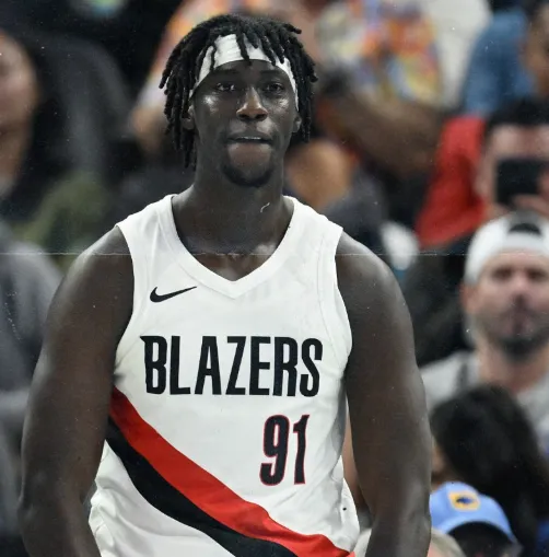 Trail Blazers batem Warriors em São Francisco apesar de 38 pontos de Curry