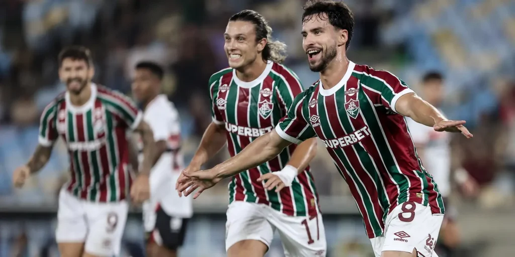 Fluminense aplica 6 a 0 no São Paulo e carimba presença na Pré-Libertadores