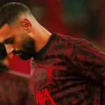 Salah demonstra descontentamento ao ser reserva contra o West Ham, confirma Arne Slot
