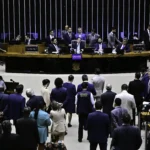 Comissão de Orçamento aprova LDO 2026 com pagamento de 65% das emendas ainda no primeiro semestre