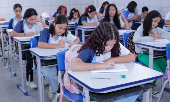 Prefeitura de Aracaju mantém prazo até 19 de dezembro para renovação de matrícula na rede municipal