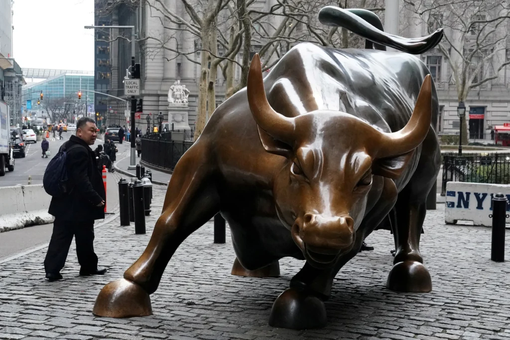 2026 01 07t134841z 541408092 rc2cwiaqoh6e rtrmadp 3 markets stocks valuations
