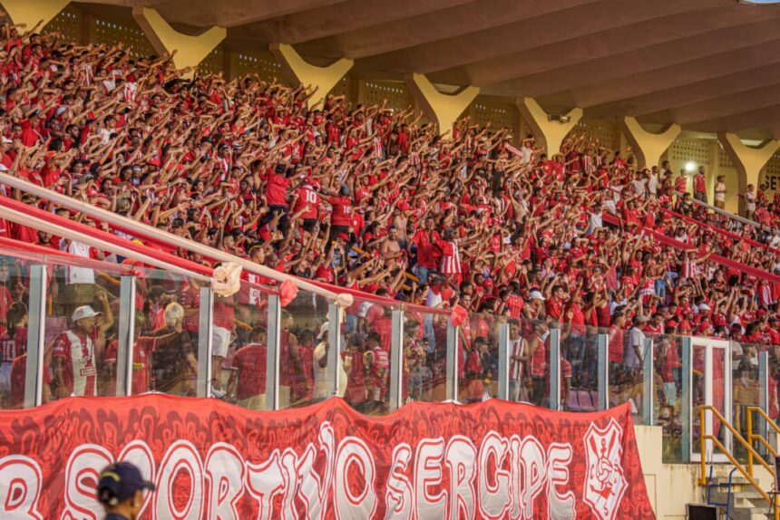 Gol da Gente esgota ingressos e enche Arena Batistão no clássico Sergipe x Confiança