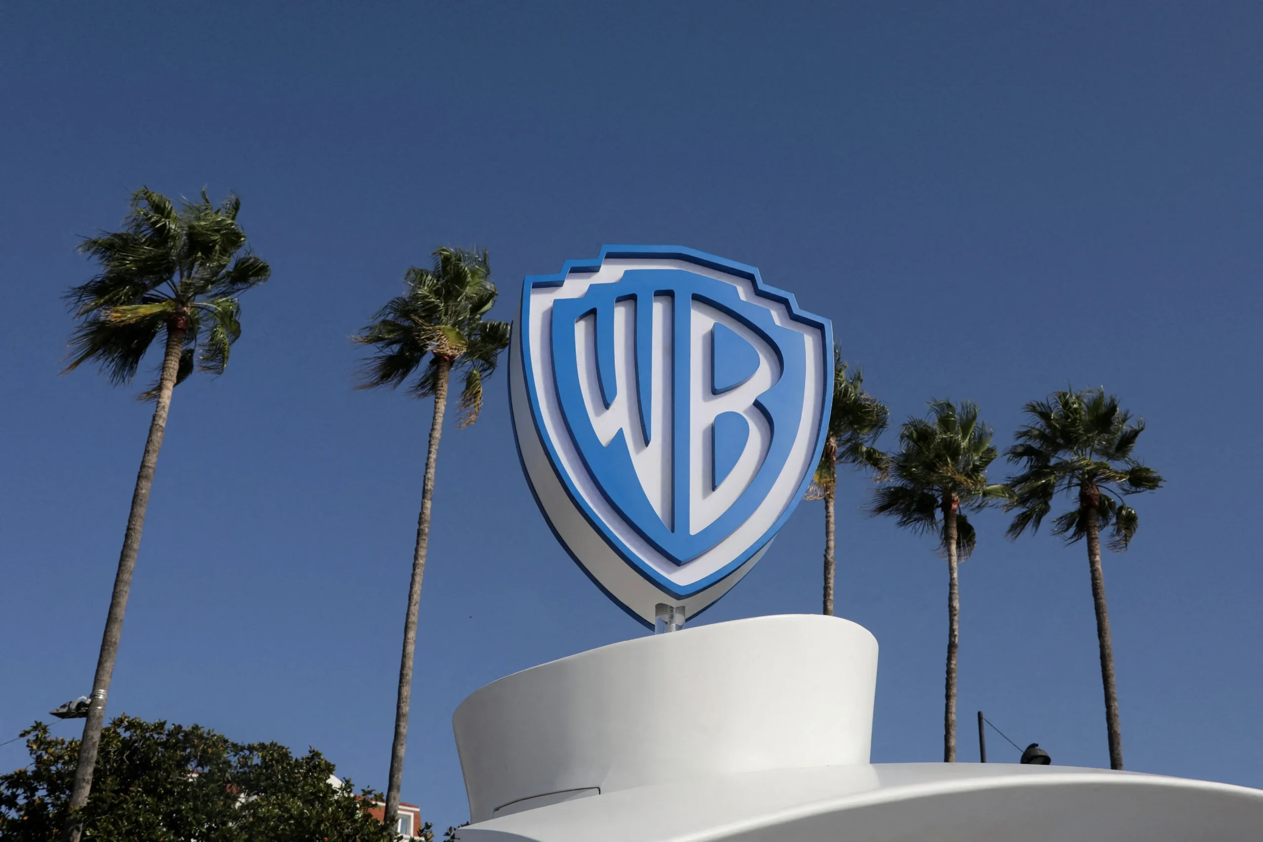 2026 01 13t210627z 1399086304 rc2k0ja2ov89 rtrmadp 3 warner bros dis m a netflix scaled