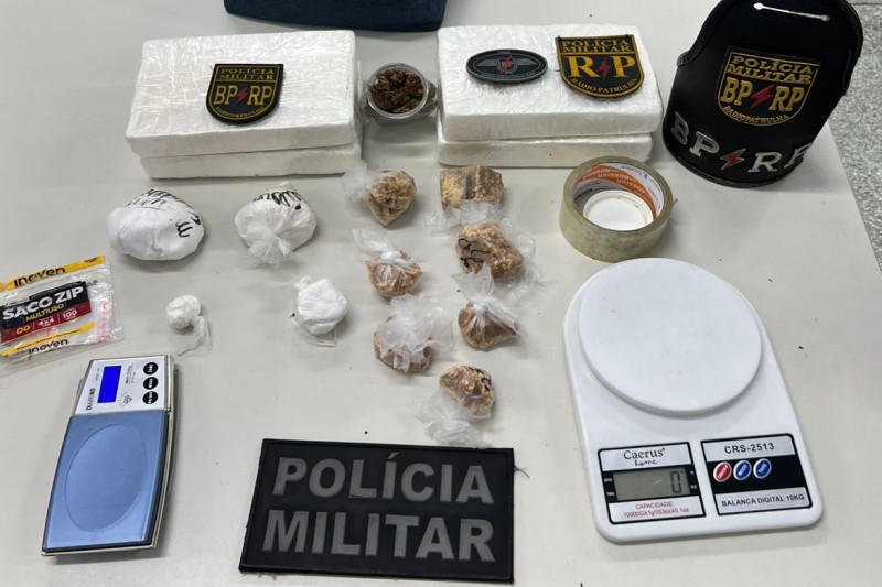 PM apreende 4 kg de drogas na Zona Norte de Aracaju