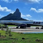 aviao da azul no domingo 6