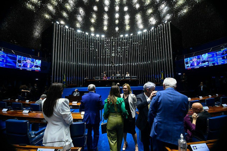 senado mp 1300 750x497 1