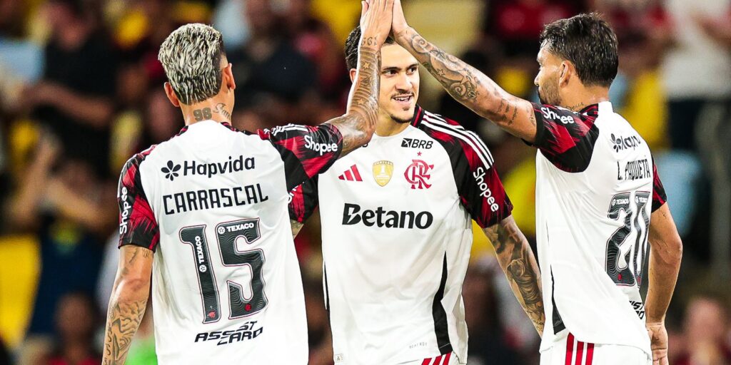 Flamengo goleia Madureira e confirma decisão do Carioca diante do Fluminense