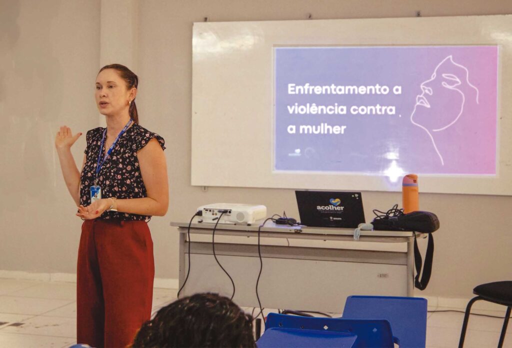 Escolas da rede publica estadual de ensino fortalecem campanhas de combate a violencia contra a mulher