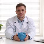 desafio invisivel do medico organizar as financas em uma rotina multicarreira