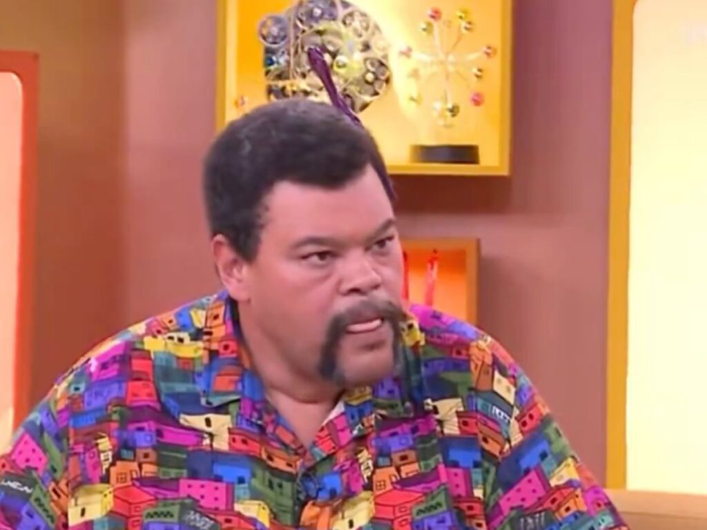 eOOIGqcH Babu Santana