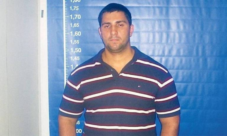 R$ 8,5 mi: ex-assessora de Flávio vira alvo da Operação Legado