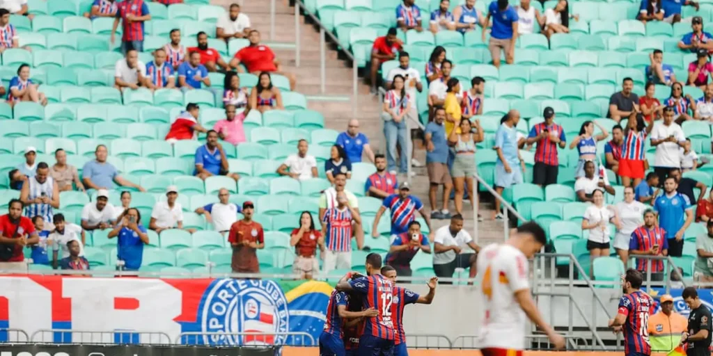 Bahia supera Juazeirense e avança para a final do Campeonato Baiano