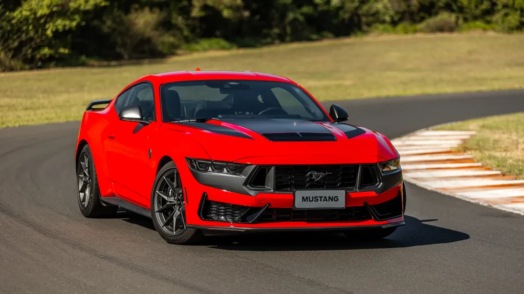 mustang dark horse 1