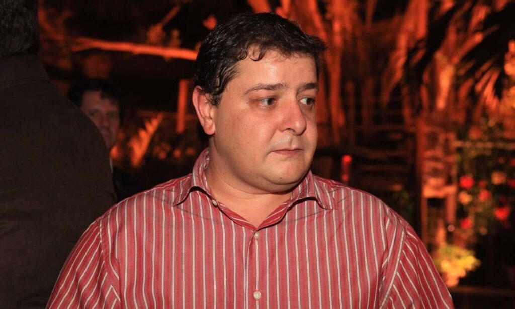 xlulinha.jpg.pagespeed.ic .2nxm tiqhp