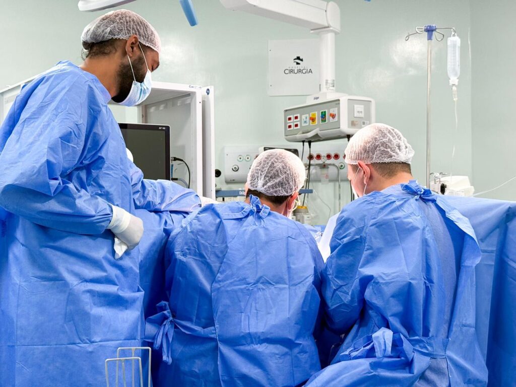 Hospital de Cirurgia realiza primeira cirurgia de Urologia Pediátrica após retomada do Serviço de Pediatria