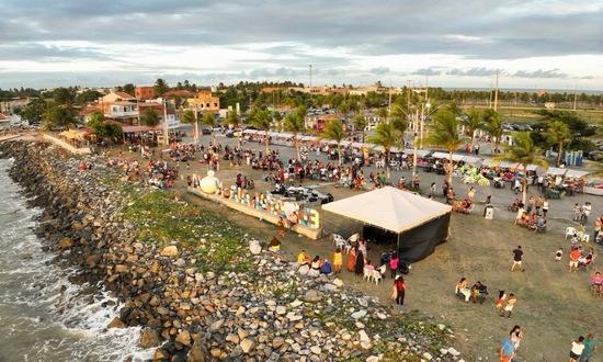 Atalaia Nova recebe Feira Pôr do Sol com shows e artesanato