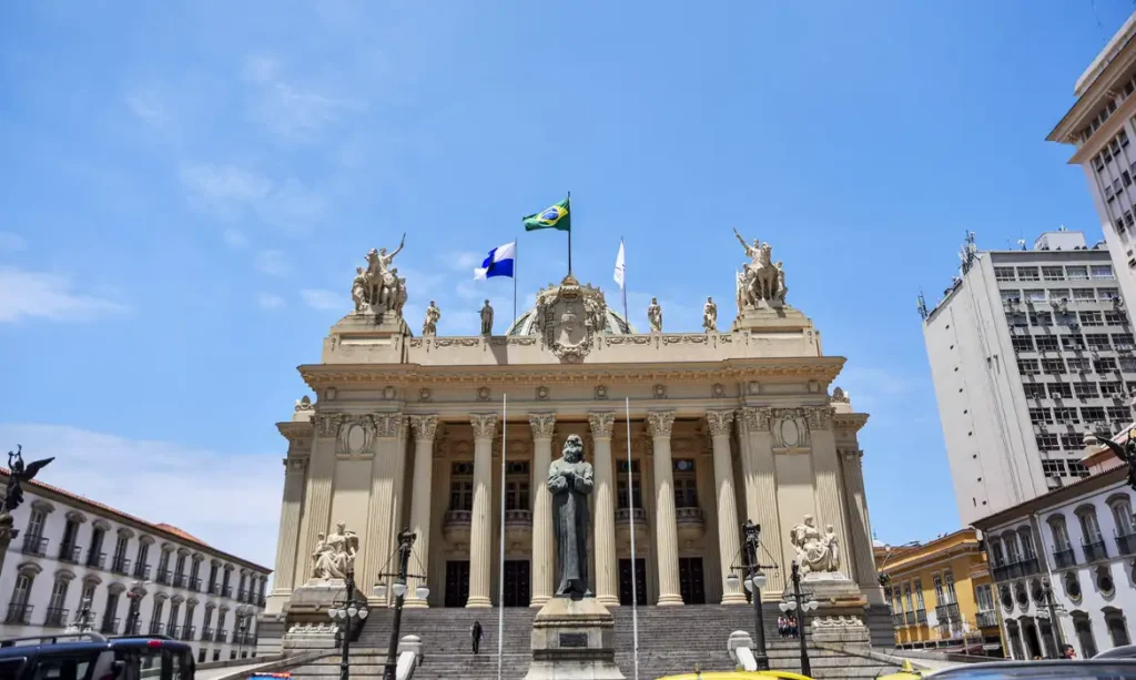 Após cassação, Alerj marca eleição-relâmpago para presidência