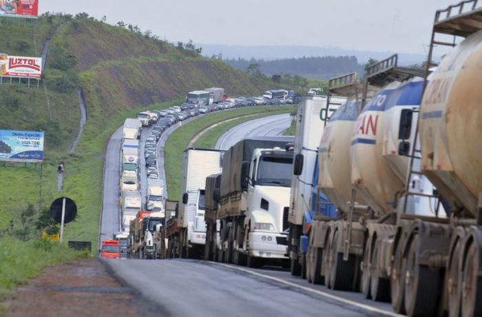 acidente com nibus a caminho de aracaju deixa 10 mortos em m 20260526