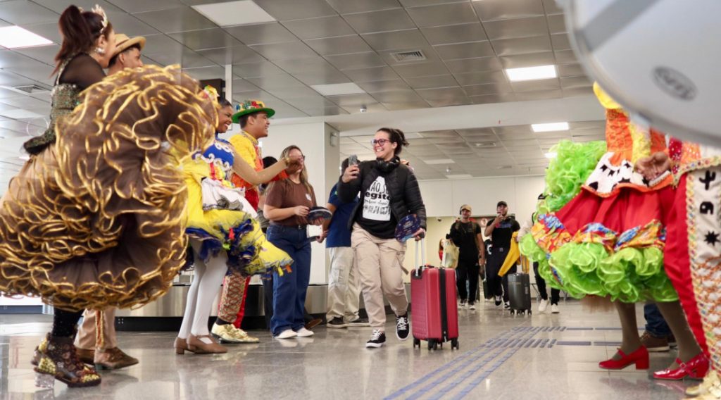 aeroporto de aracaju recebe turistas com forr quadrilha e co 20260530