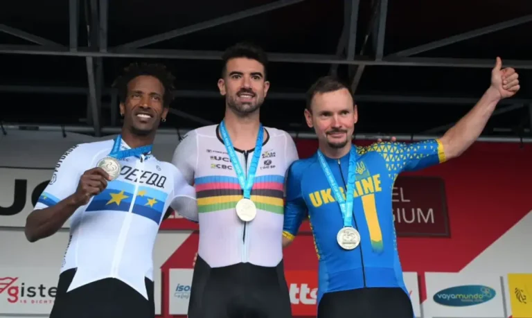 Ciclismo: Lauro Chaman fatura ouro na Copa do Mundo