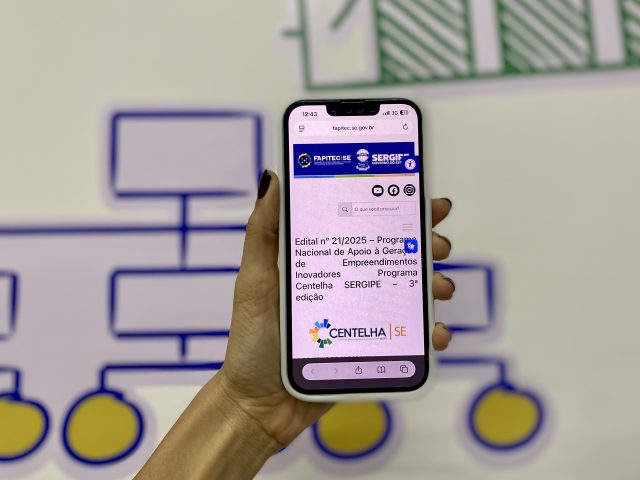 mobile daa1e7651f74b0cebb655d61a6b87695