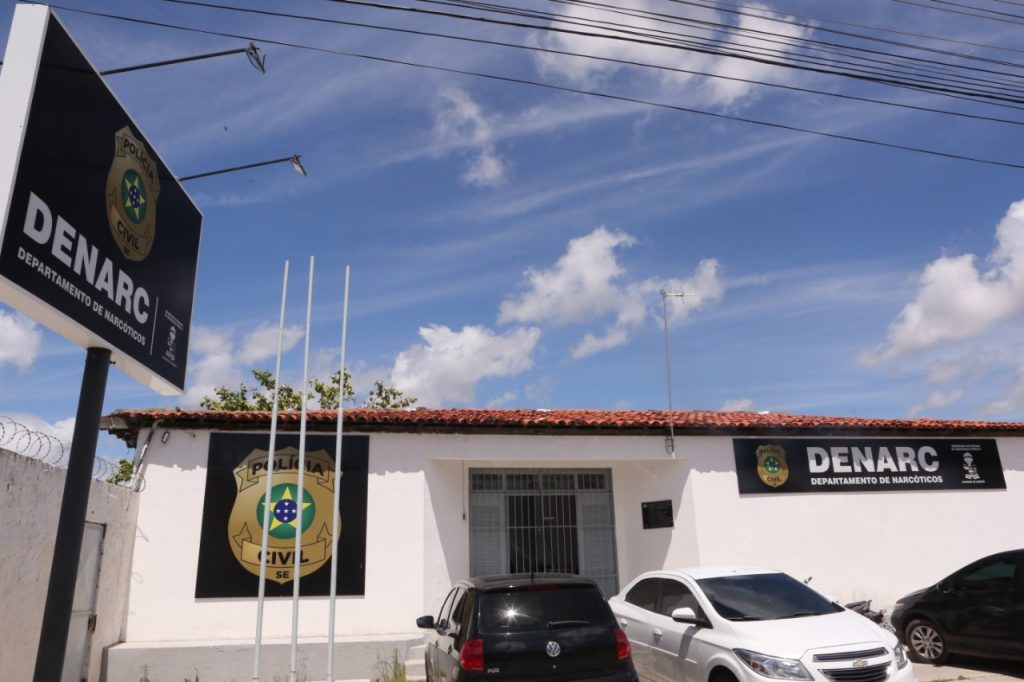 pol cia civil de sergipe prende m dico investigado por tr fi 20260527