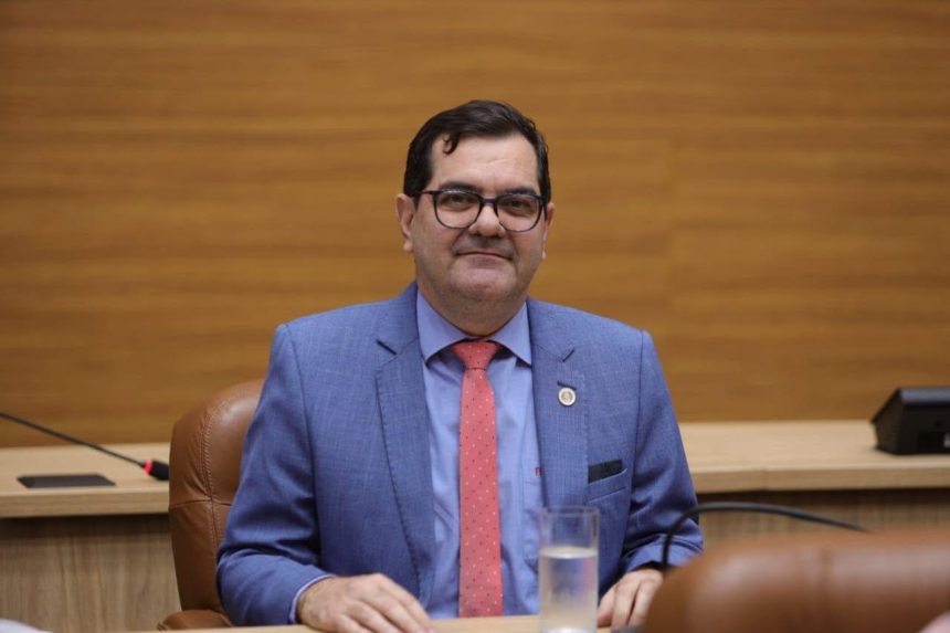 alese homenageia deputado netinho guimar es com medalha na t 20260608