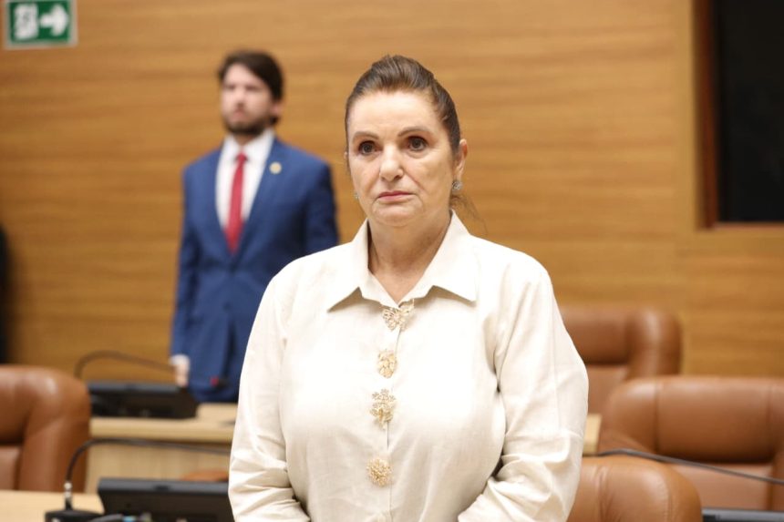 alese homenageia pai de carminha paiva com minuto de sil nci 20260610